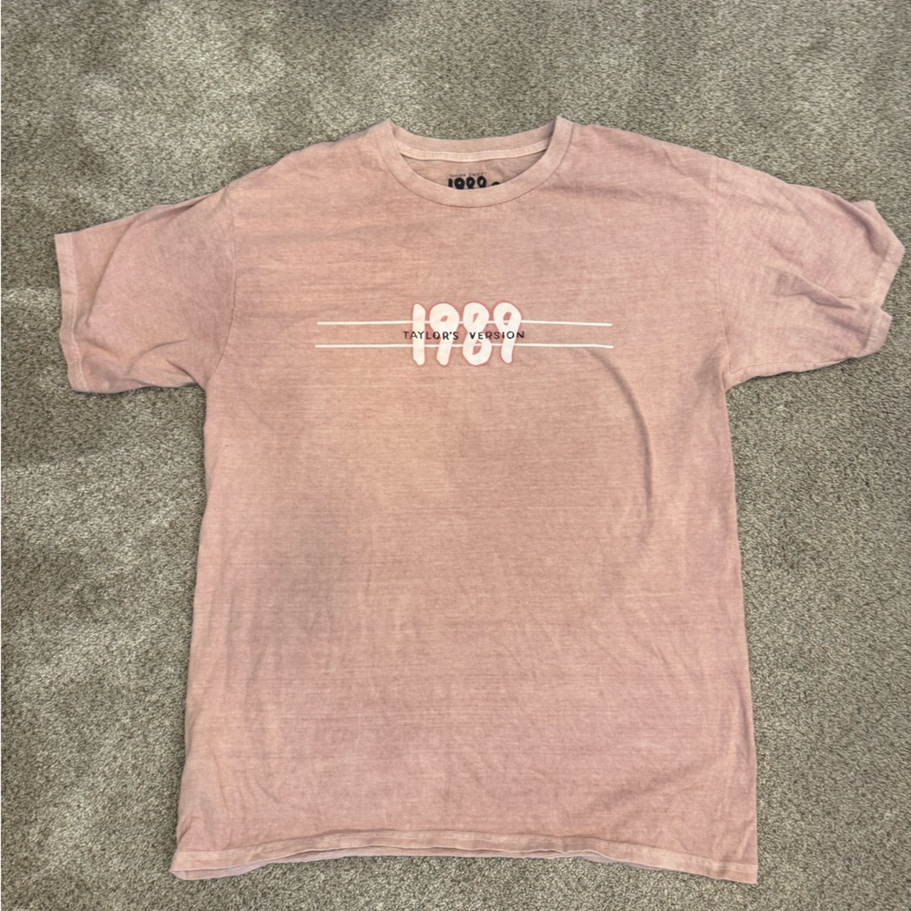 Taylor Swift Pink Short Sleeve Tee Relaxed Fit